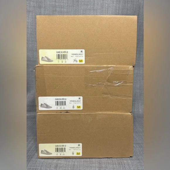 Vince Gabi Lace-Up Low Top Sneaker Silver Leather - Picture 7 of 7